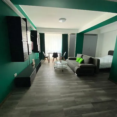 Green Studio *